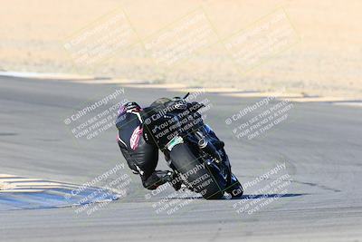 media/Jan-08-2022-SoCal Trackdays (Sat) [[1ec2777125]]/Turn 10 (2pm)/